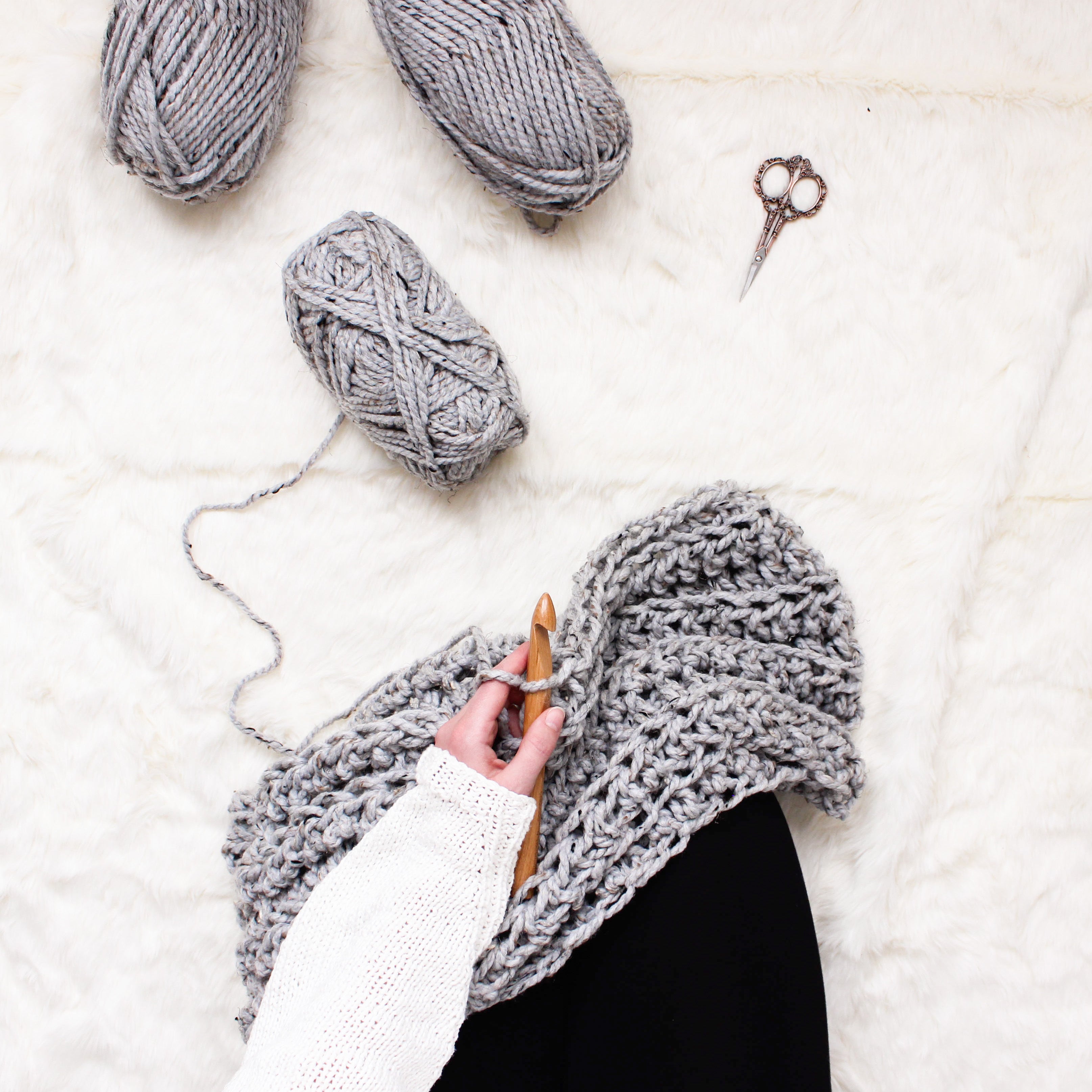 Caulfield Scarf • Crochet Pattern